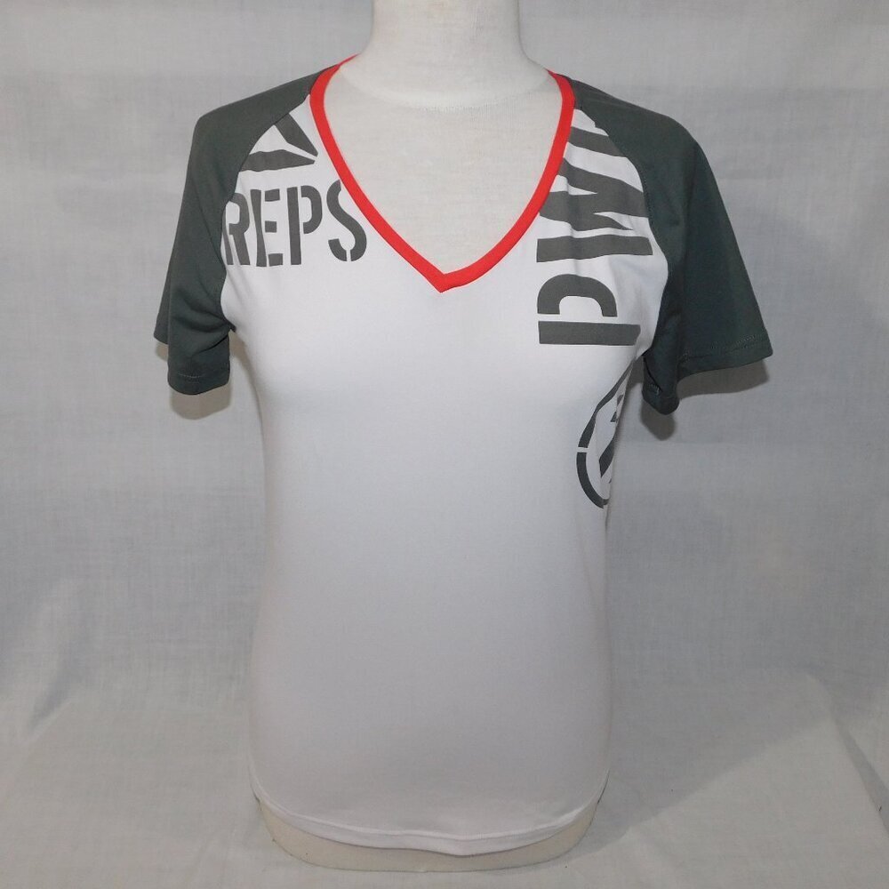 Reebok Crossfit Delta Power White Gray V Neck Activewear T Shirt Womens S
